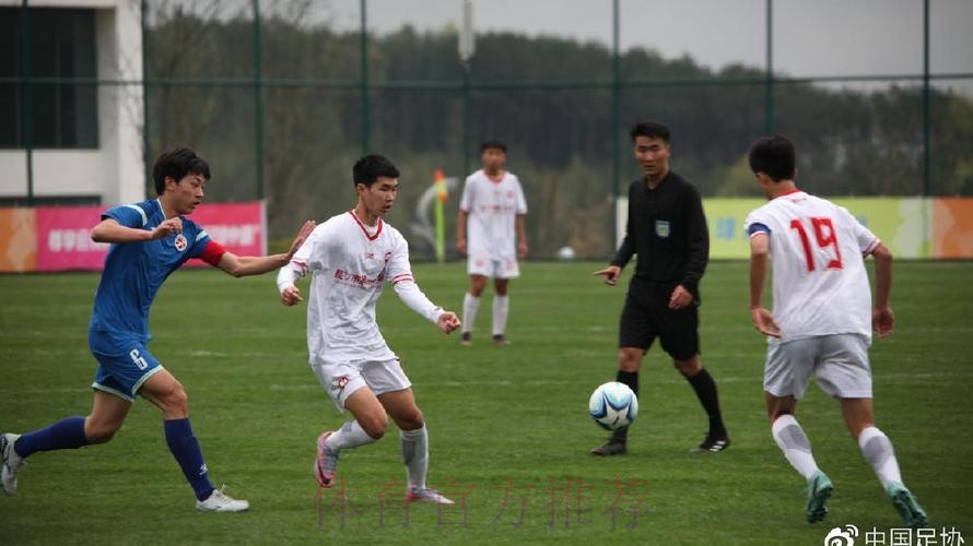 陈自强:中青赛让少年人生更精彩 陈自强:中青赛让少年人生更精彩