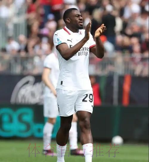 欧冠-阿扎尔破门比达尔染红 国米0-2皇马出线告急